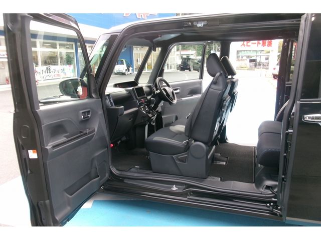 Daihatsu TANTO CUSTOM 2023-03 15011-3