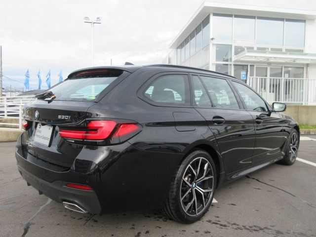 Bmw 5 SERIES 2021-07 1168-2