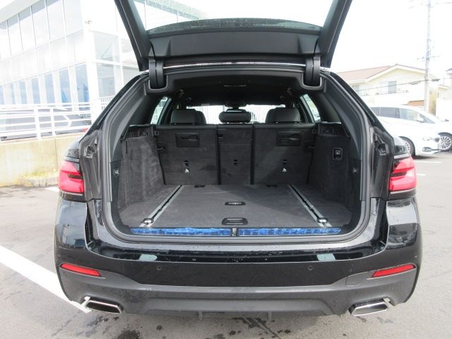 Bmw 5 SERIES 2021-07 1168-10