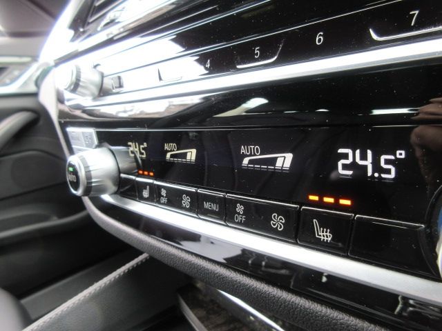 Bmw 5 SERIES 2021-07 1168-25