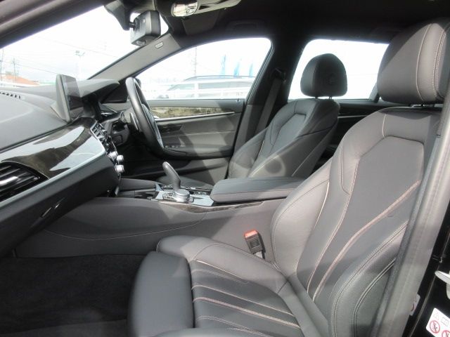 Bmw 5 SERIES 2021-07 1168-14
