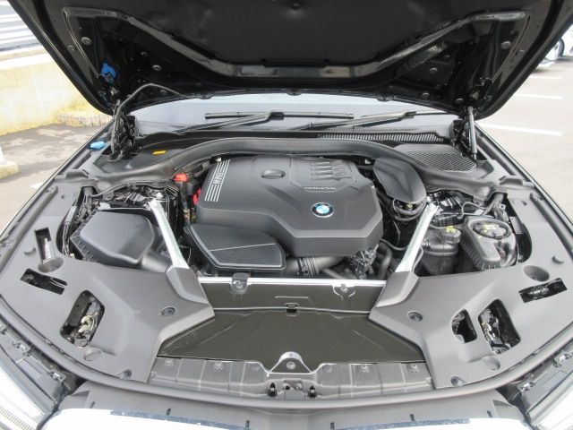 Bmw 5 SERIES 2021-07 1168-3