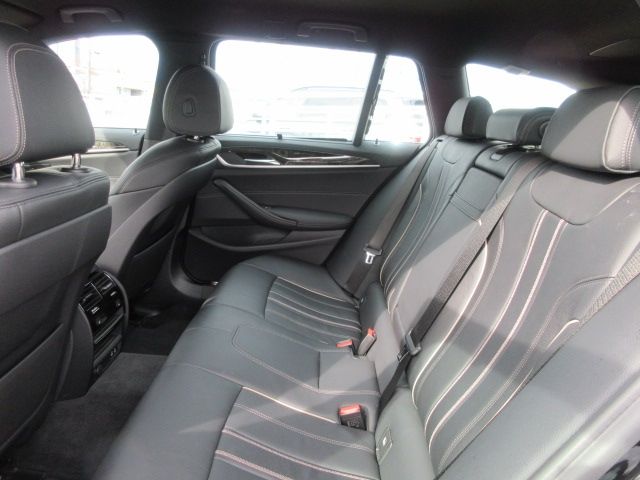 Bmw 5 SERIES 2021-07 1168-16