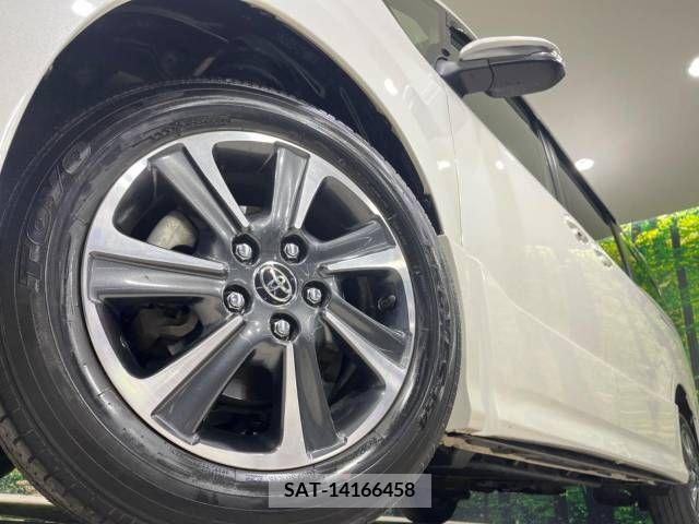 Toyota NOAH 2017-07 298098-13