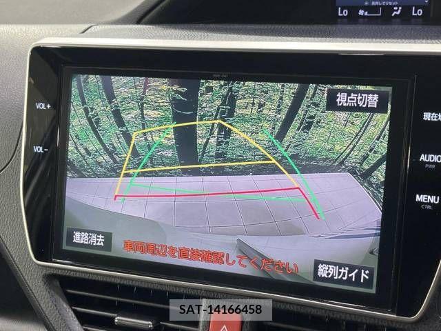 Toyota NOAH 2017-07 298098-4