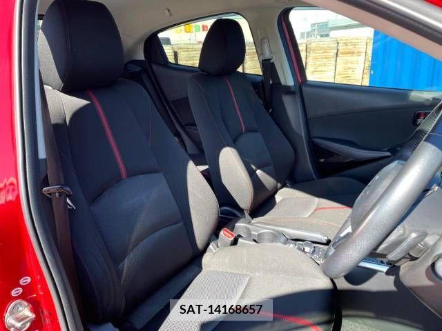Mazda DEMIO 2016-04 268042-7