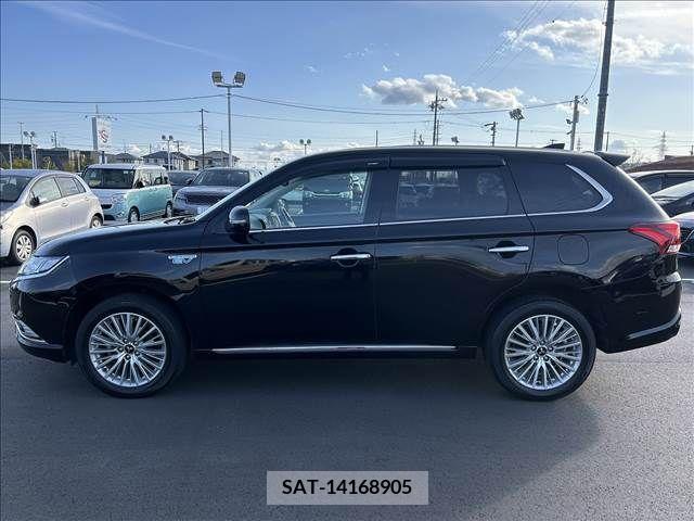 Mitsubishi OUTLANDER PHEV 2019-02 209719-13