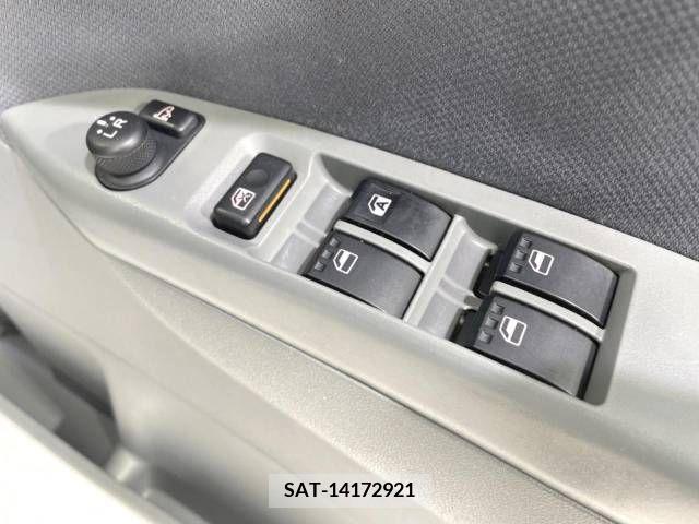 Daihatsu MOVE 2007-06 379472-5