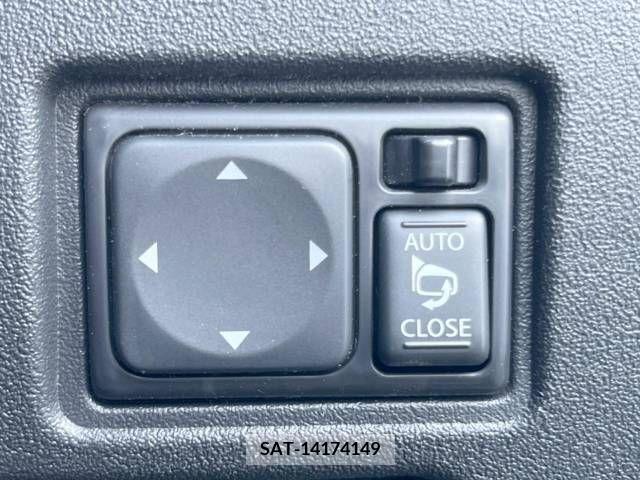 Nissan MARCH 2015-05 250382-7