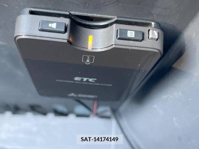 Nissan MARCH 2015-05 250382-6
