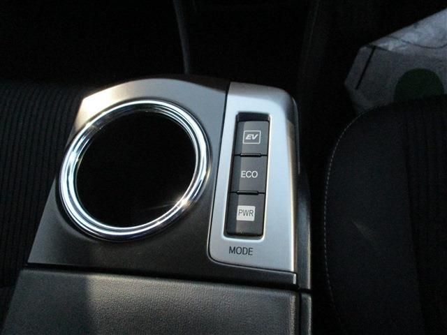 Toyota PRIUS ALPHA 2015-02 2704-15