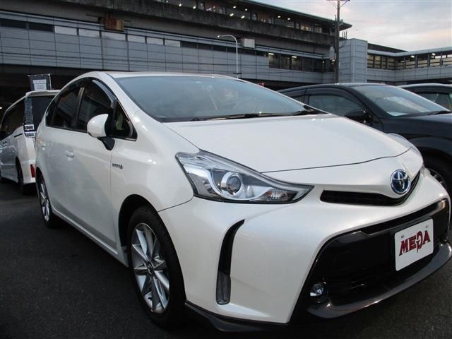 Toyota PRIUS ALPHA 2015-02 2704-1