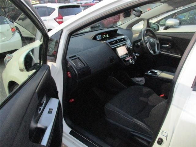 Toyota PRIUS ALPHA 2015-02 2704-7