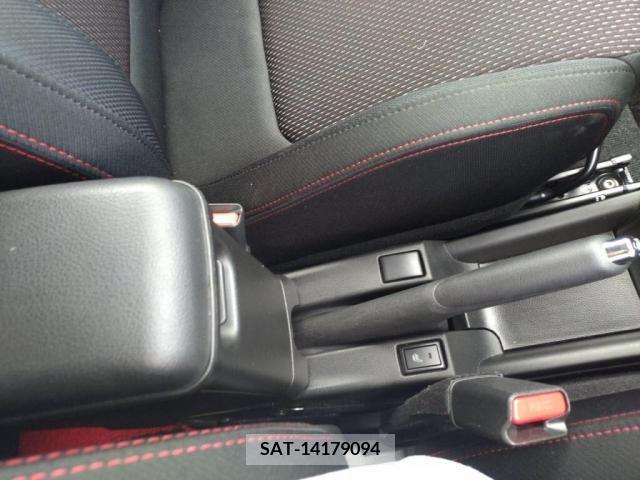 Suzuki SWIFT 2018-04 255216-17
