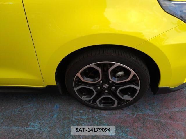 Suzuki SWIFT 2018-04 255216-10