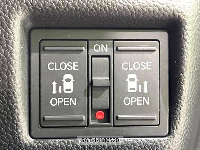 Honda N BOX CUSTOM 2019-10 217994-6