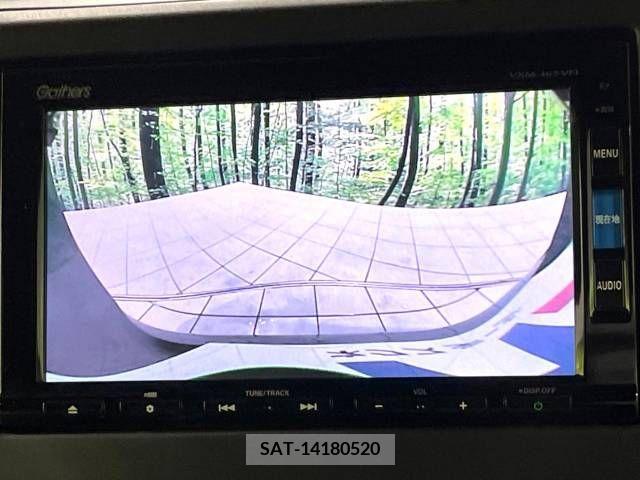 Honda N BOX CUSTOM 2019-10 217994-4