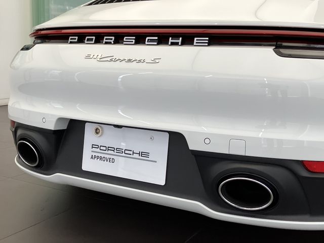 Porsche 911 2020-01 9647-18