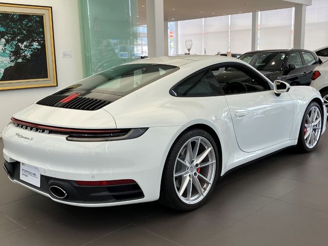 Porsche 911 2020-01 9647-4