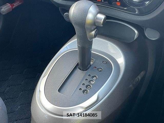 Nissan JUKE 2012-07 274002-5