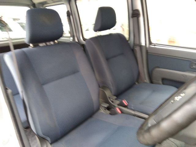 Toyota PIXIS VAN 2017-07 19892-6