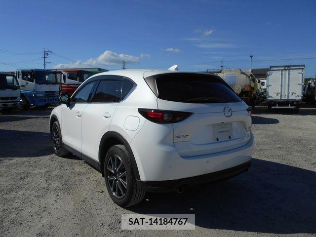 Mazda CX-5 2017-09 350008-1