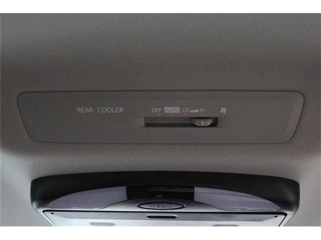 Toyota NOAH 2016-06 4312-17