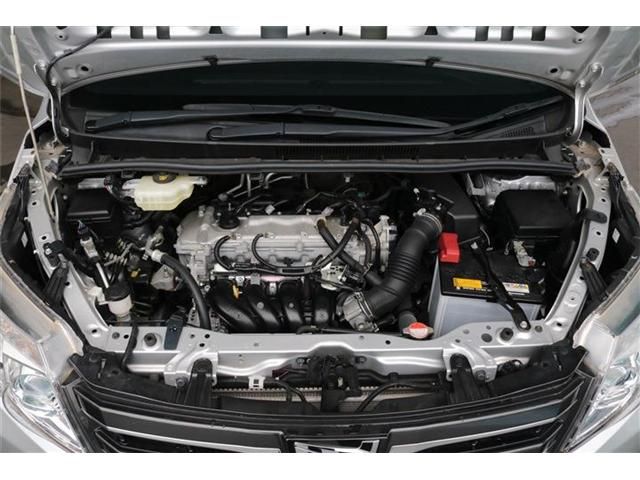 Toyota NOAH 2016-06 4312-22