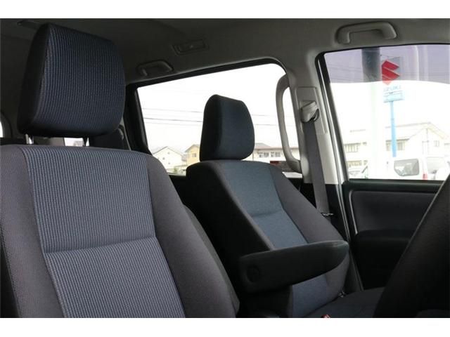 Toyota NOAH 2016-06 4312-15