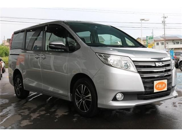 Toyota NOAH 2016-06 4312-2