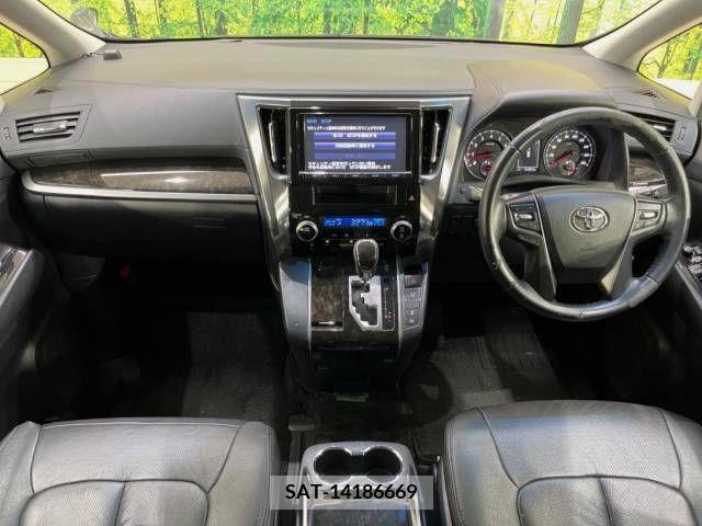 Toyota VELLFIRE 2015-06 288971-1