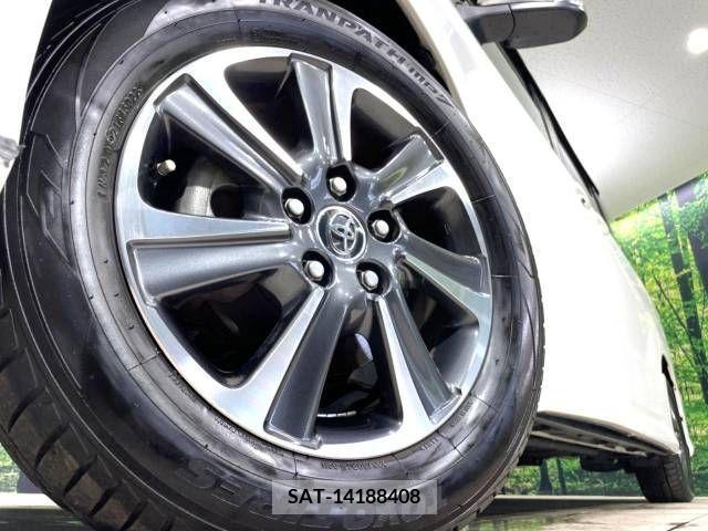 Toyota VOXY 2017-08 394936-14