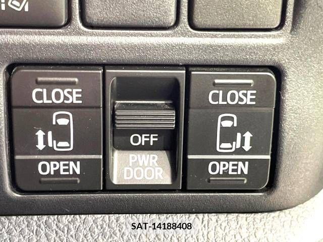 Toyota VOXY 2017-08 394936-5