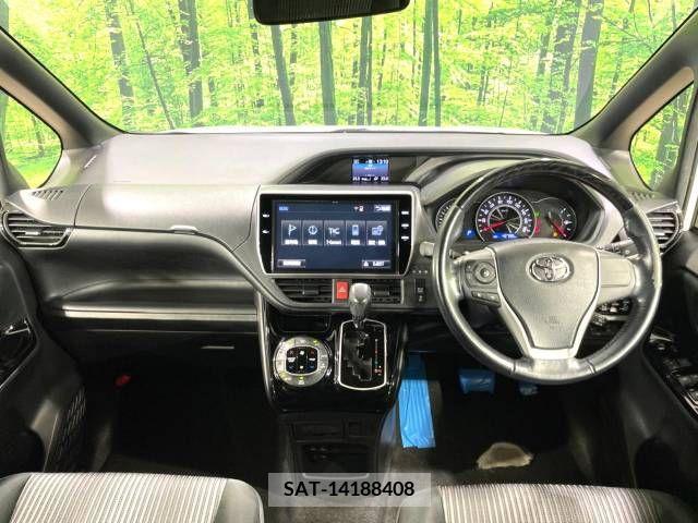 Toyota VOXY 2017-08 394936-1