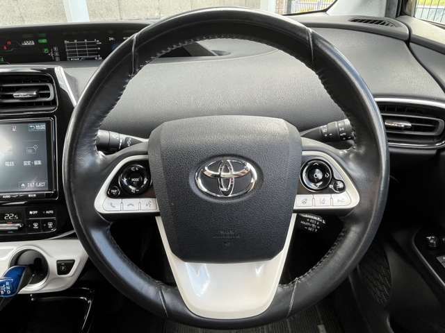 Toyota PRIUS PHV 2017-08 16746-10