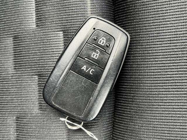 Toyota PRIUS PHV 2017-08 16746-14