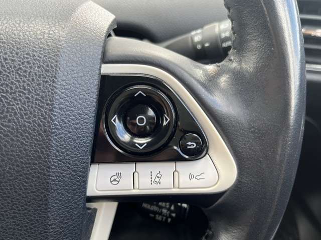 Toyota PRIUS PHV 2017-08 16746-12