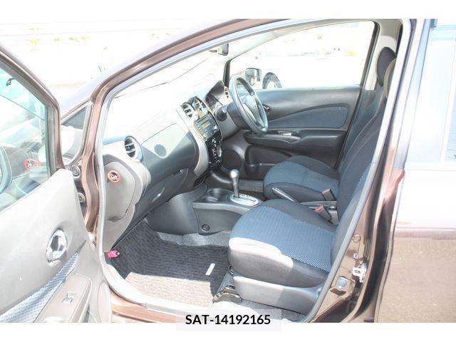 Nissan NOTE 2015-01 381098-14