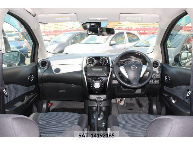 Nissan NOTE 2015-01 381098-1