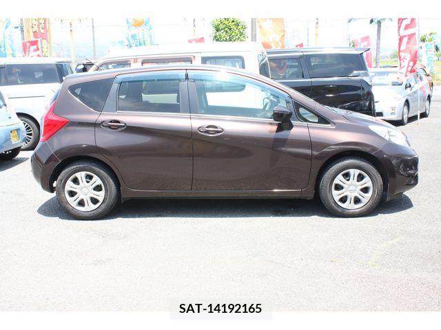 Nissan NOTE 2015-01 381098-3