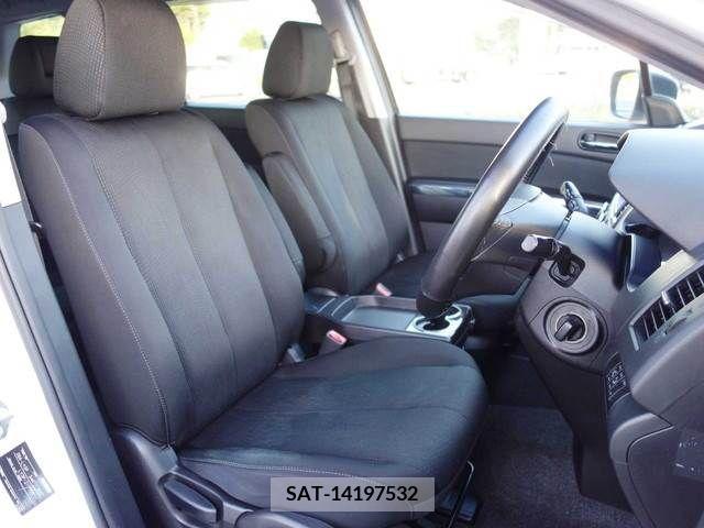 Mazda MPV 2010-02 220760-12