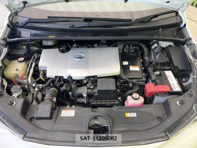 Toyota PRIUS 2017-10 282105-18