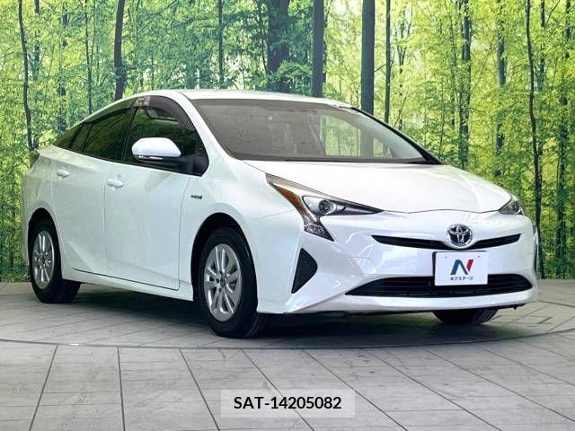 Toyota PRIUS 2017-10 282105-16