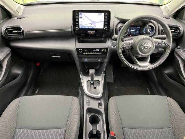 Toyota YARIS CROSS 2023-06 13357-1