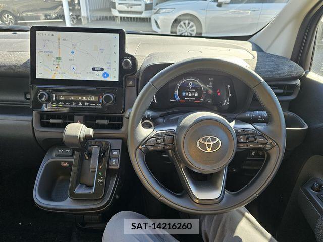 Toyota SIENTA 2022-01 394064-5