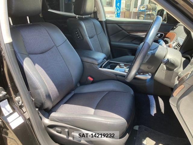 Nissan FUGA 2015-02 353873-6