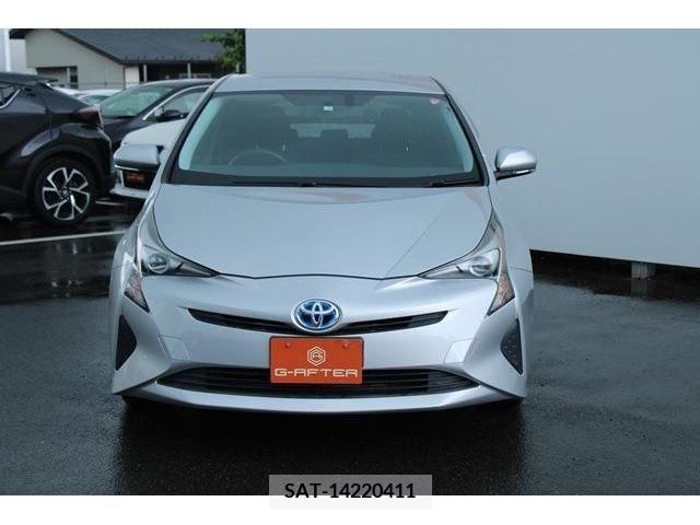 Toyota PRIUS 2017-08 366674-6