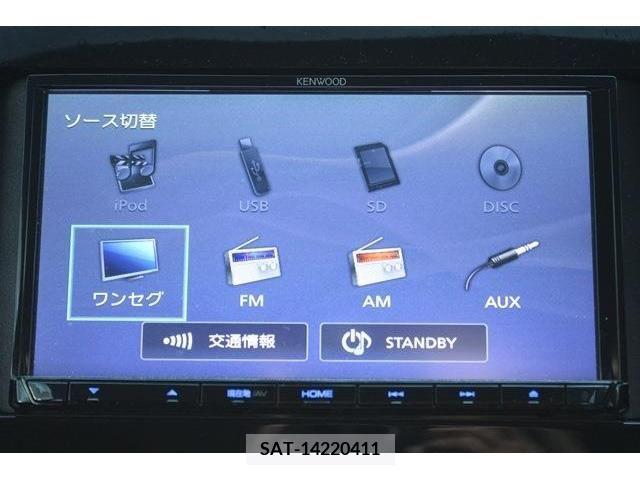 Toyota PRIUS 2017-08 366674-2