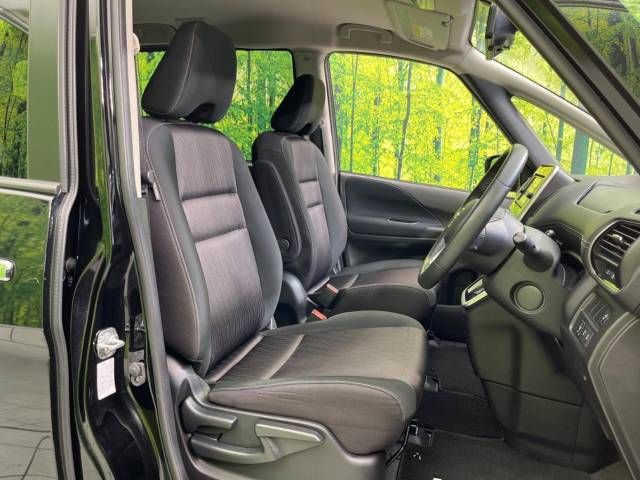 Nissan SERENA 2019-06 7202-8