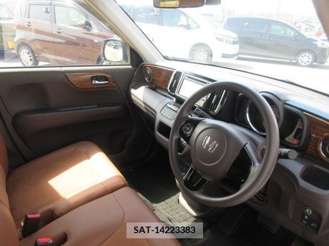 Honda N-ONE 2019-01 279634-10